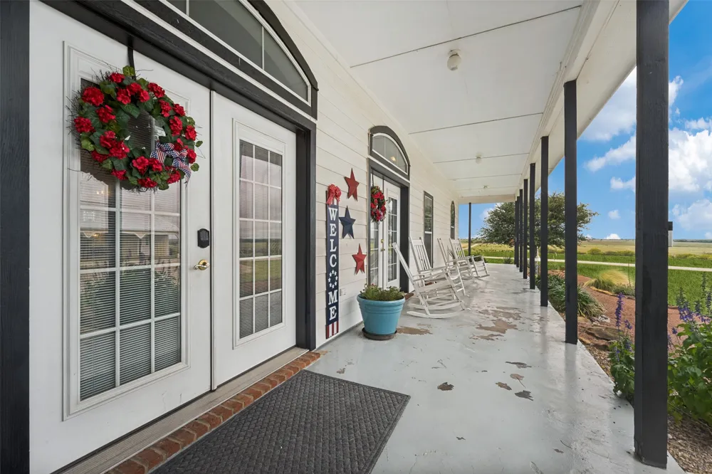 2094 Fm 1288 S Bellevue, TX 76228