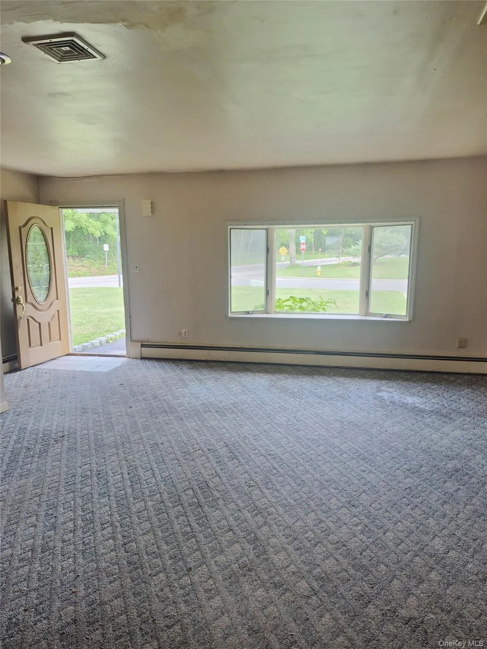 2 Wendy Road Coram, NY 11727