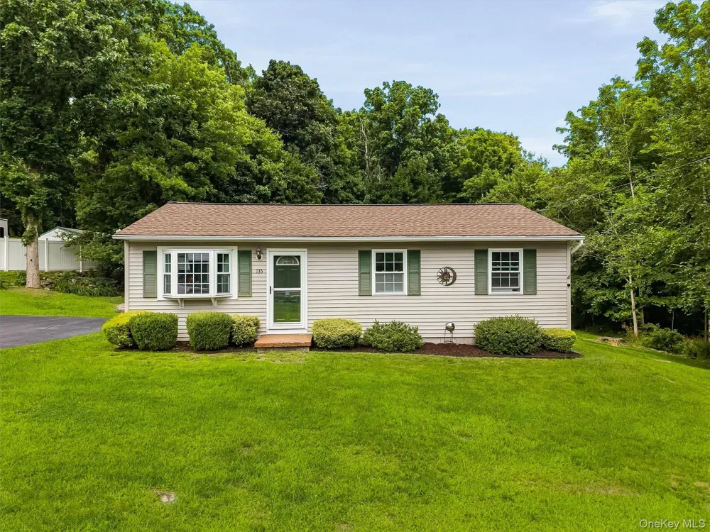 135 Weyants Lane Newburgh, NY 12550