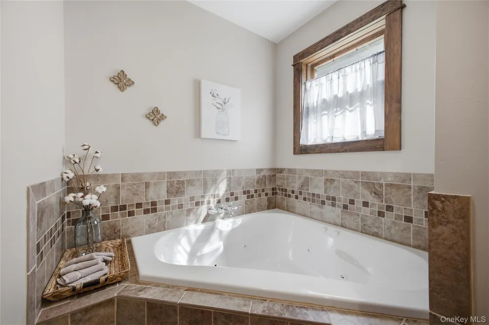 1179 Lake Avenue Call Listing Agent, NY 12846