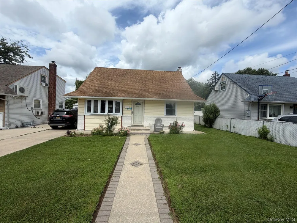 1556 Adams Street Elmont, NY 11003