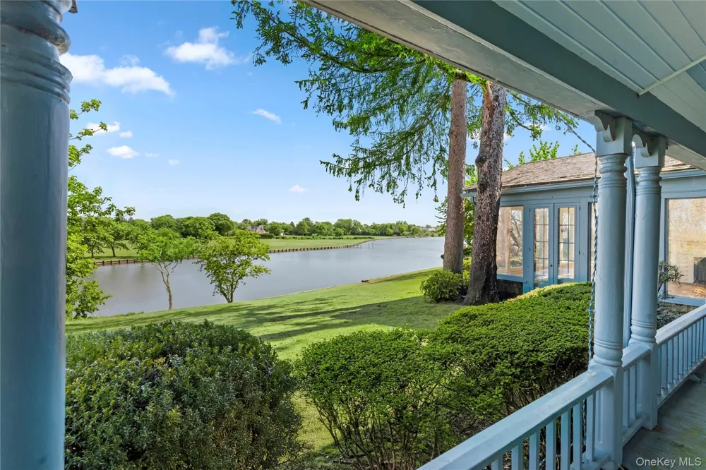 15 Little Cobb Road Water Mill, NY 11976