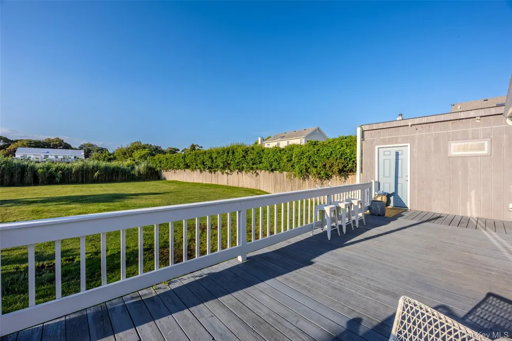 7 Laura Lee Drive Center Moriches, NY 11934