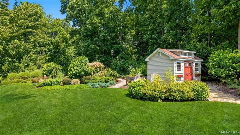 257 Watch Hill Road Cortlandt Manor, NY 10567