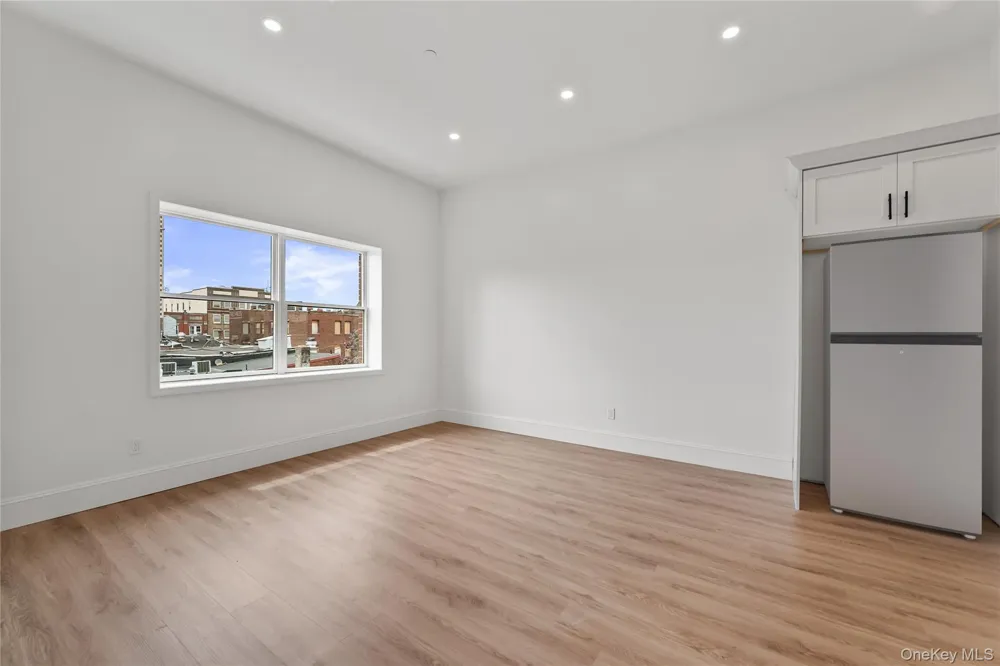 48 North Street #401 Middletown, NY 10940