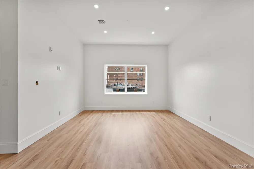 48 North Street #401 Middletown, NY 10940