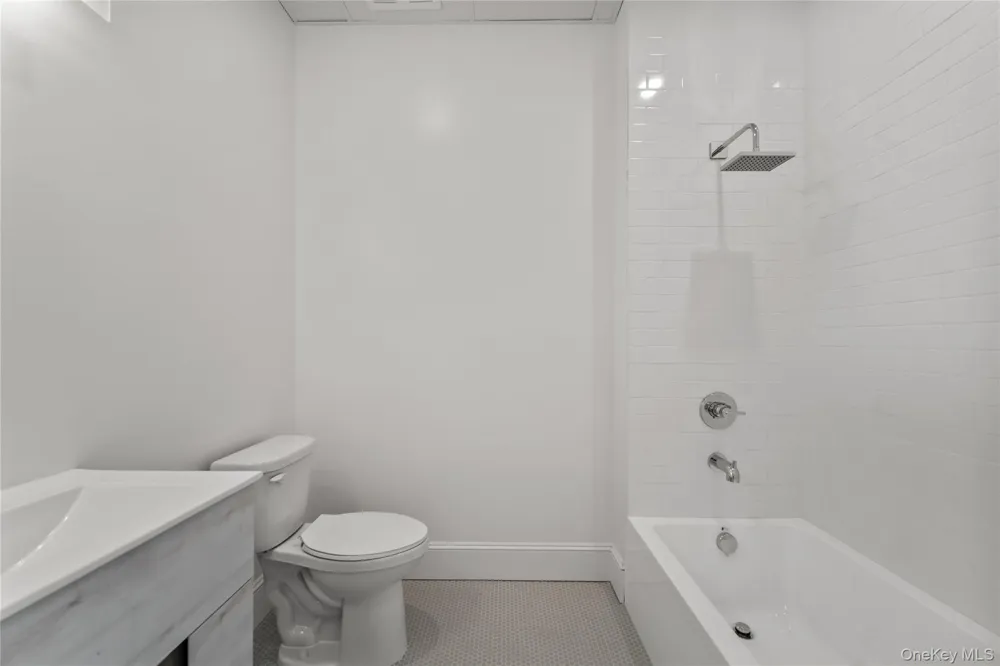 48 North Street #401 Middletown, NY 10940