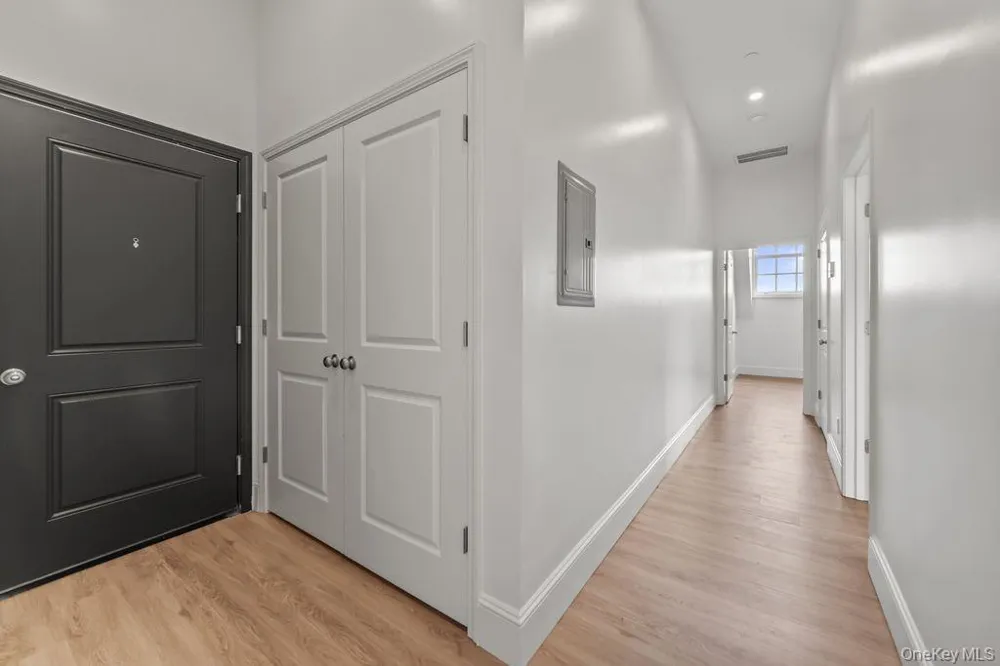 48 North Street #401 Middletown, NY 10940
