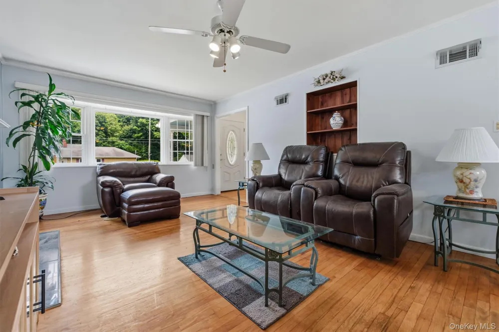 4 Broadview Road Poughkeepsie, NY 12603