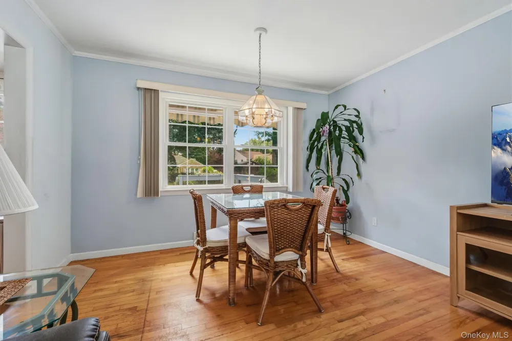 4 Broadview Road Poughkeepsie, NY 12603