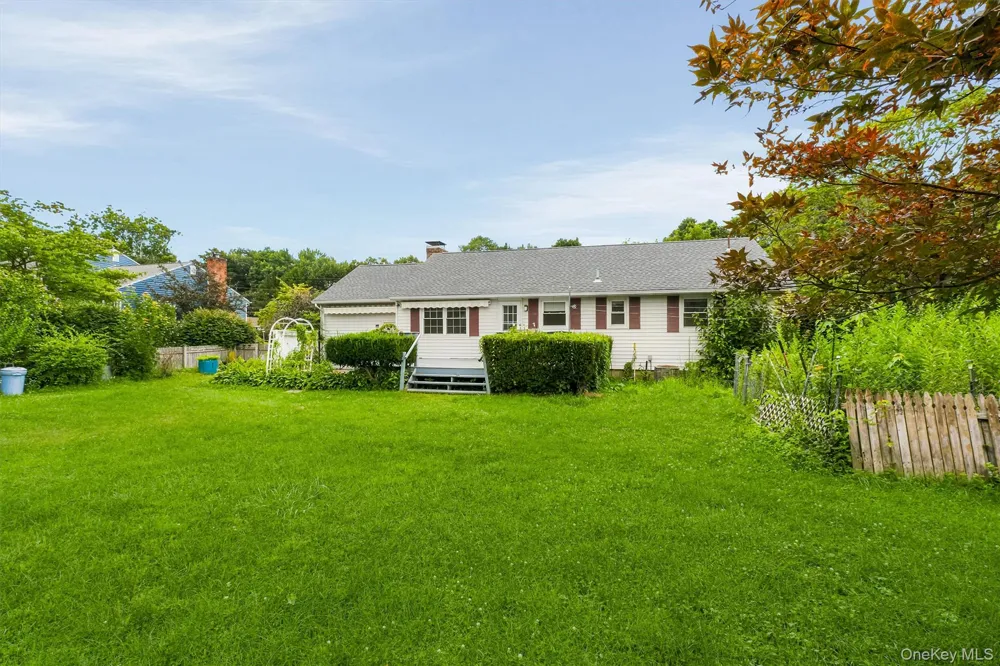 4 Broadview Road Poughkeepsie, NY 12603