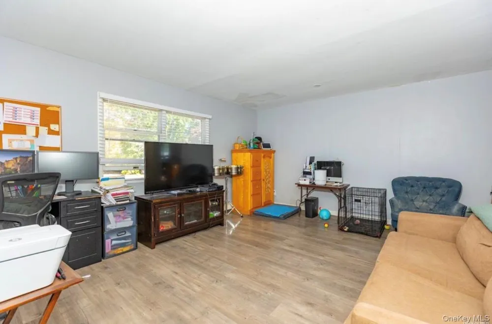 250 Clarice Boulevard Holbrook, NY 11741