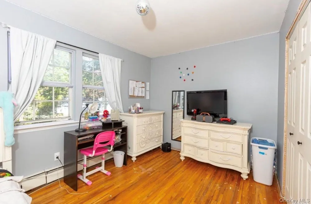 250 Clarice Boulevard Holbrook, NY 11741