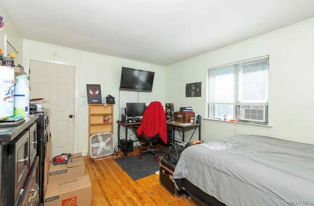 250 Clarice Boulevard Holbrook, NY 11741