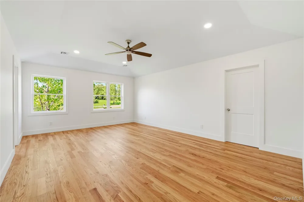 9 Bills Lane Milton, NY 12547