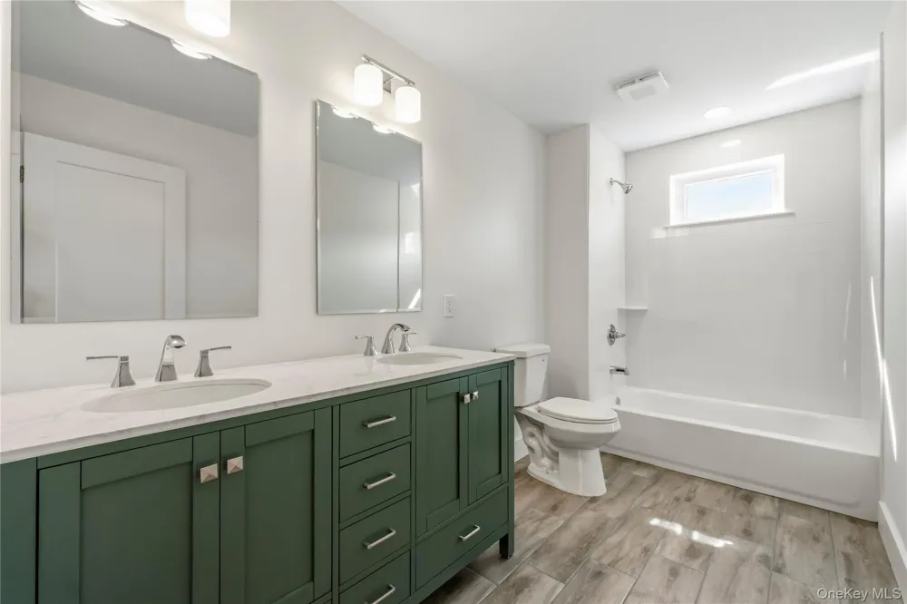 9 Bills Lane Milton, NY 12547