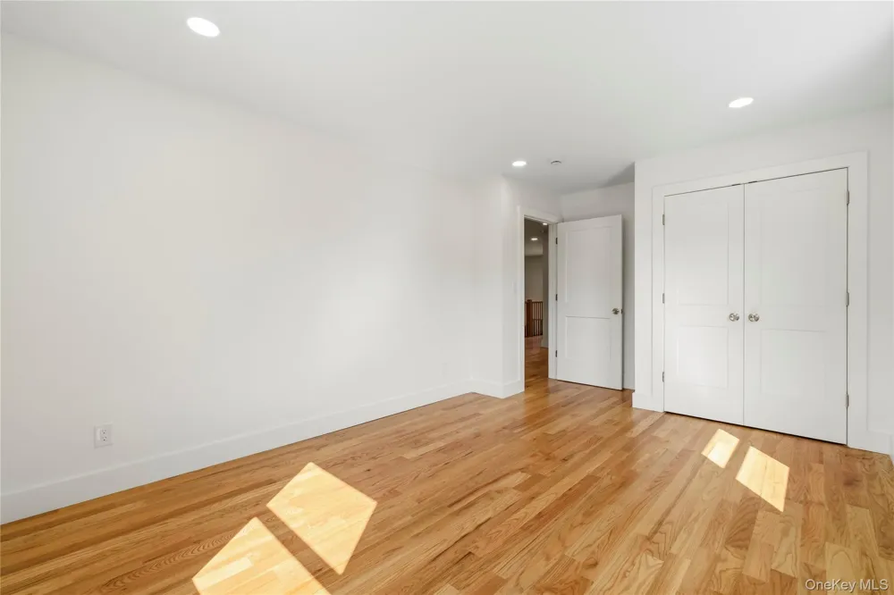 9 Bills Lane Milton, NY 12547