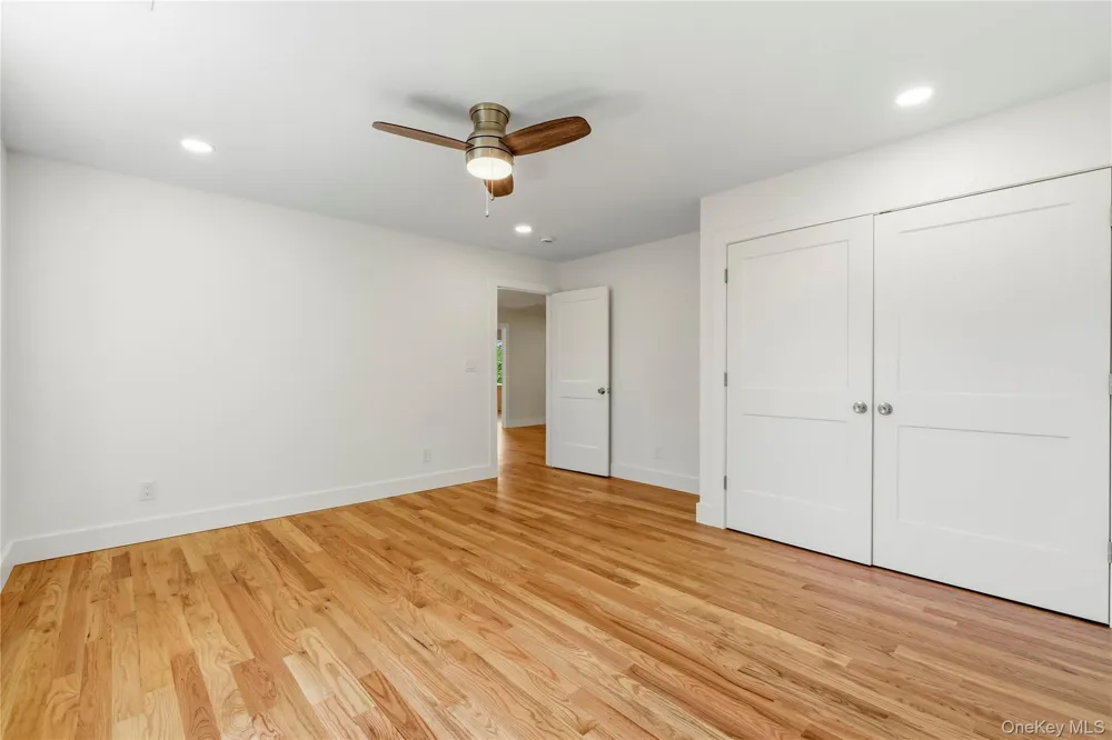 9 Bills Lane Milton, NY 12547