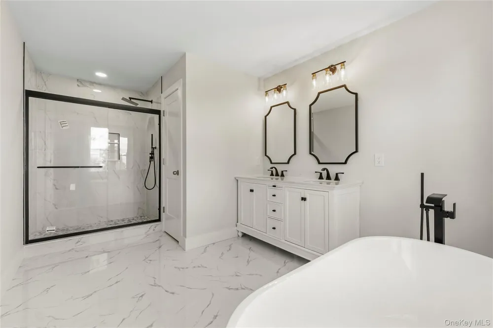 9 Bills Lane Milton, NY 12547
