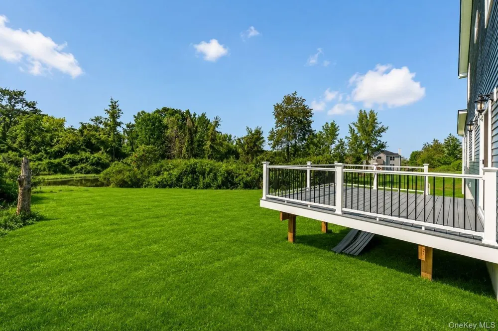 9 Bills Lane Milton, NY 12547