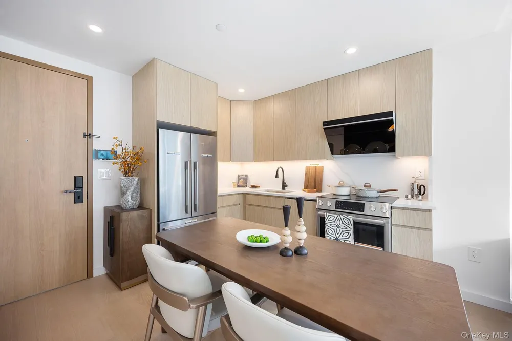 35-30 146th Street #407 Flushing, NY 11354