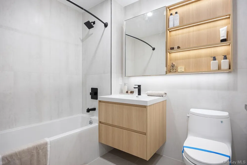 35-30 146th Street #407 Flushing, NY 11354