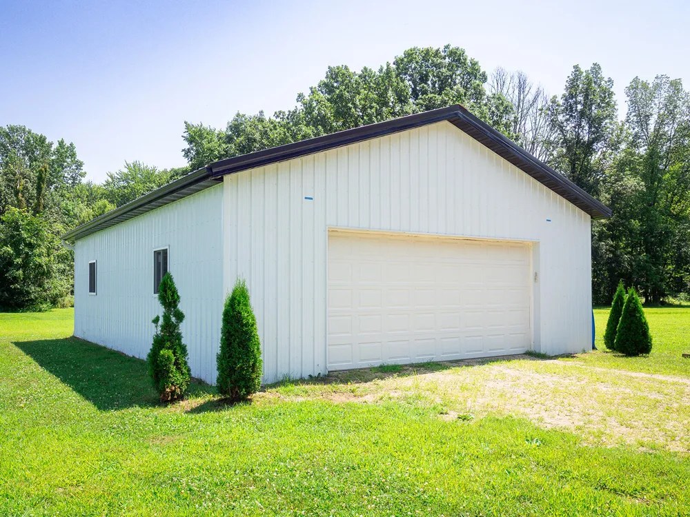 35159 40th Avenue Paw Paw, MI 49079