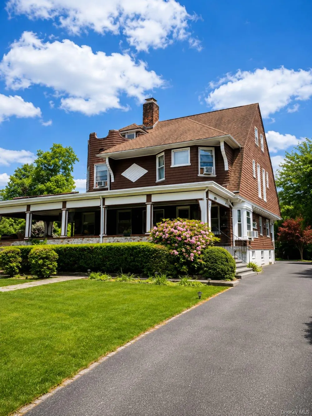 29 The Boulevard New Rochelle, NY 10801