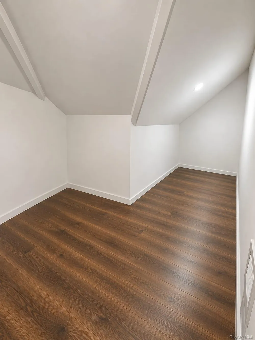 29 The Boulevard New Rochelle, NY 10801