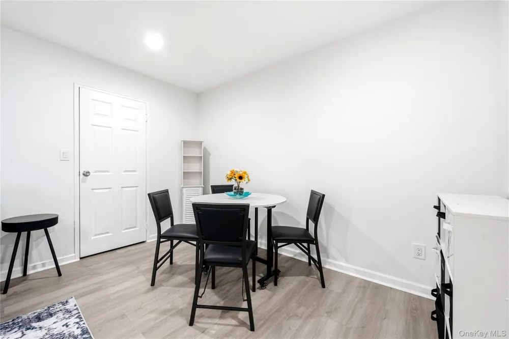 15 Sierra Court #15 Coram, NY 11727