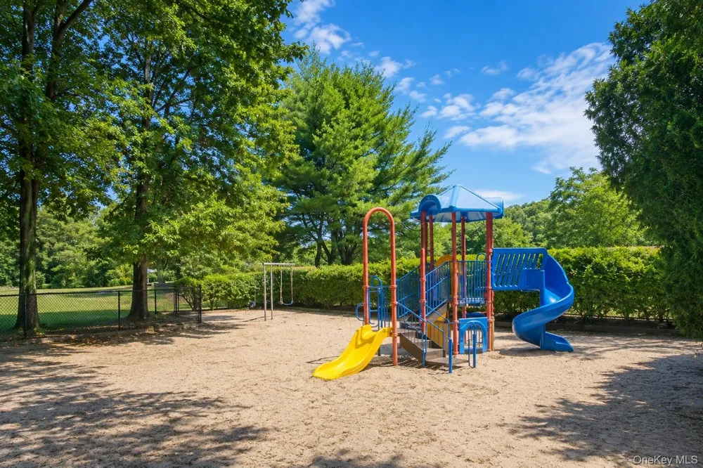 15 Sierra Court #15 Coram, NY 11727