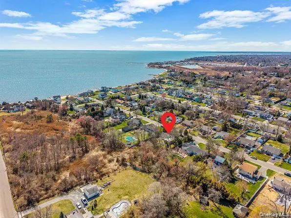 125 Lynbrook Drive Mastic Beach, NY 11951