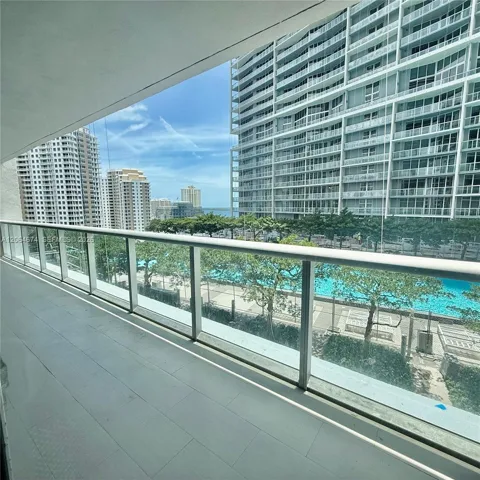475 Brickell Ave #1609