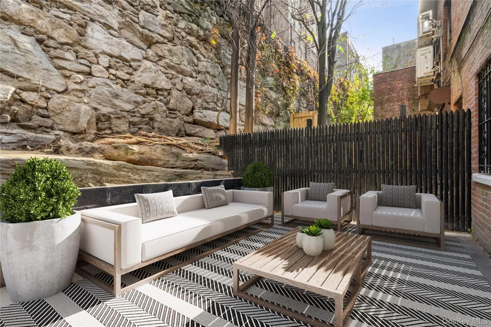 946 Gerard Avenue Bronx, NY 10452