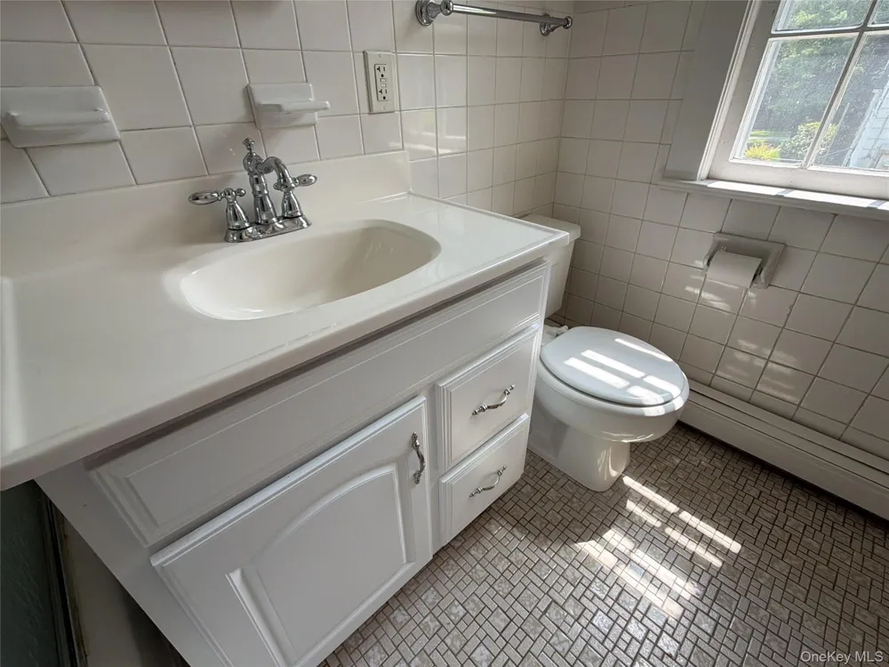 6A Raven Way Pleasantville, NY 10570