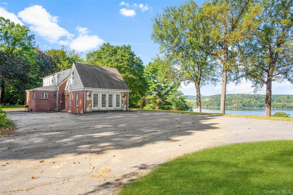660 Wheeler Hill Road Hughsonville, NY 12590