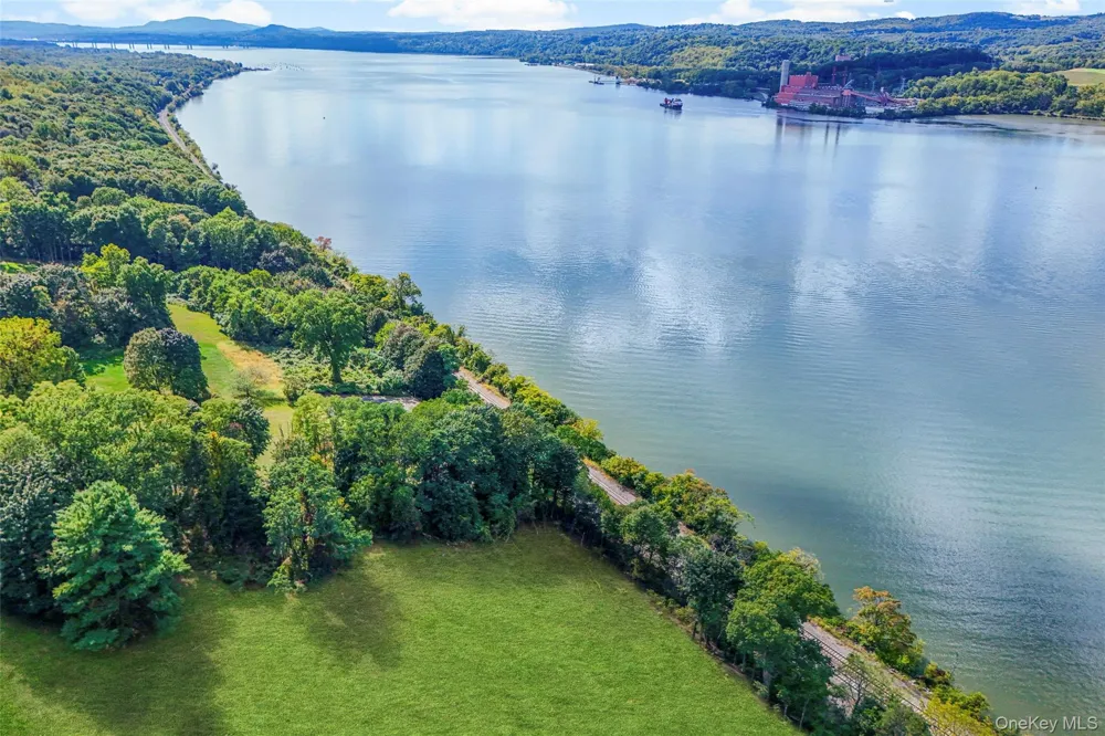 660 Wheeler Hill Road Hughsonville, NY 12590