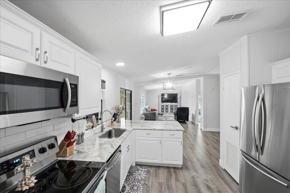 222 Sandy Bottom Place Fort Pierce, FL 34982