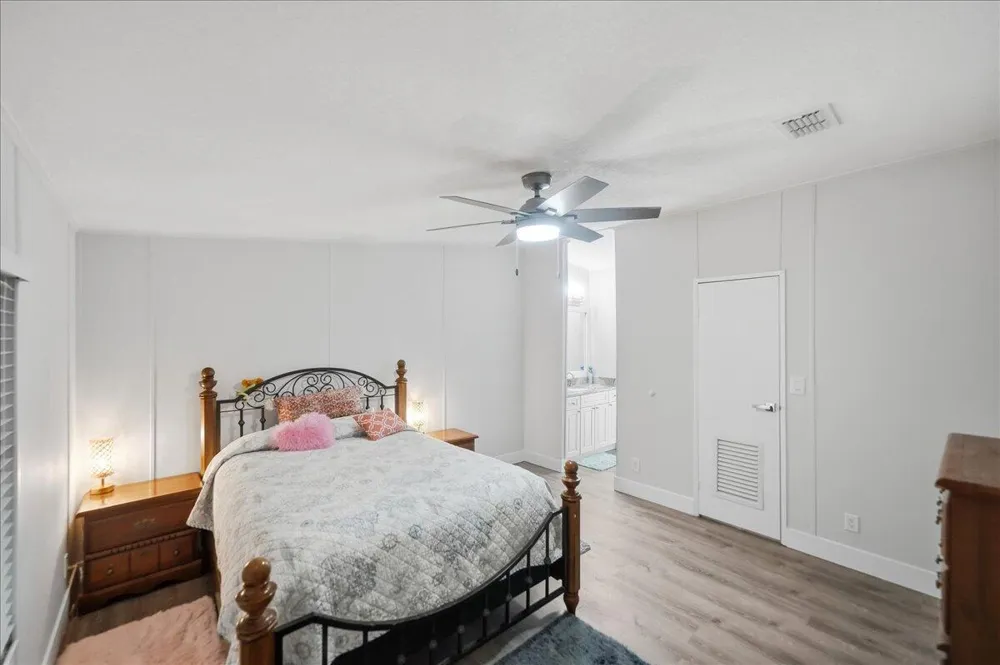 222 Sandy Bottom Place Fort Pierce, FL 34982