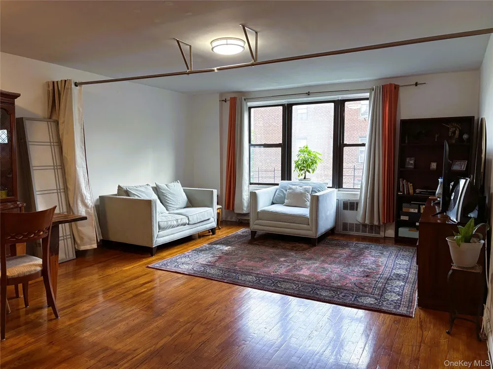 41-31 51st Street #6E Woodside, NY 11377