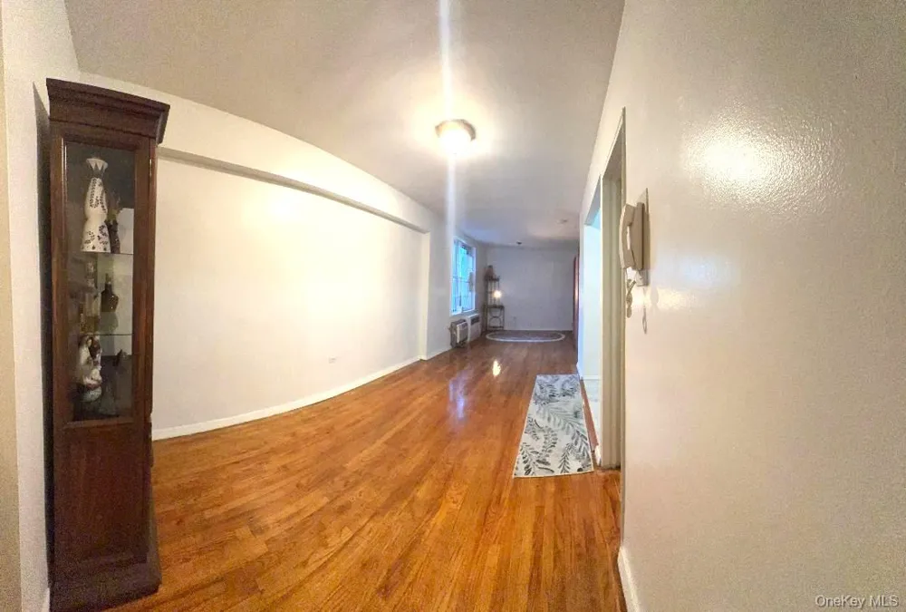 41-31 51st Street #6M Woodside, NY 11377
