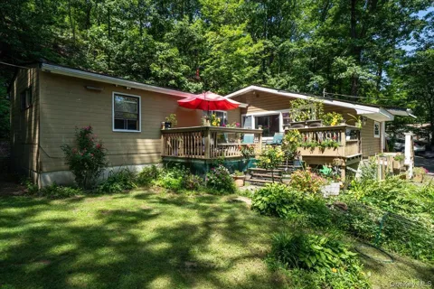 42 Deer Trail S
