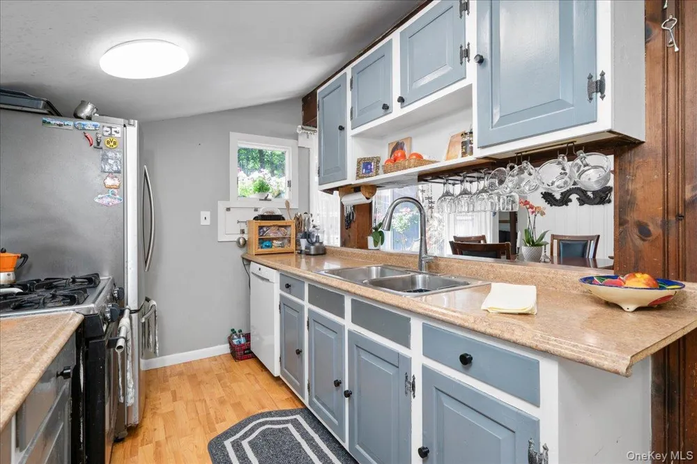 42 Deer Trail S Greenwood Lake, NY 10925