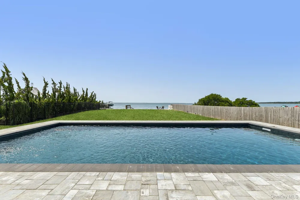 140 Ocean Avenue Center Moriches, NY 11934