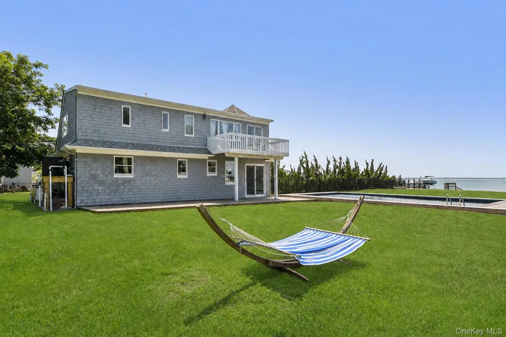 140 Ocean Avenue Center Moriches, NY 11934