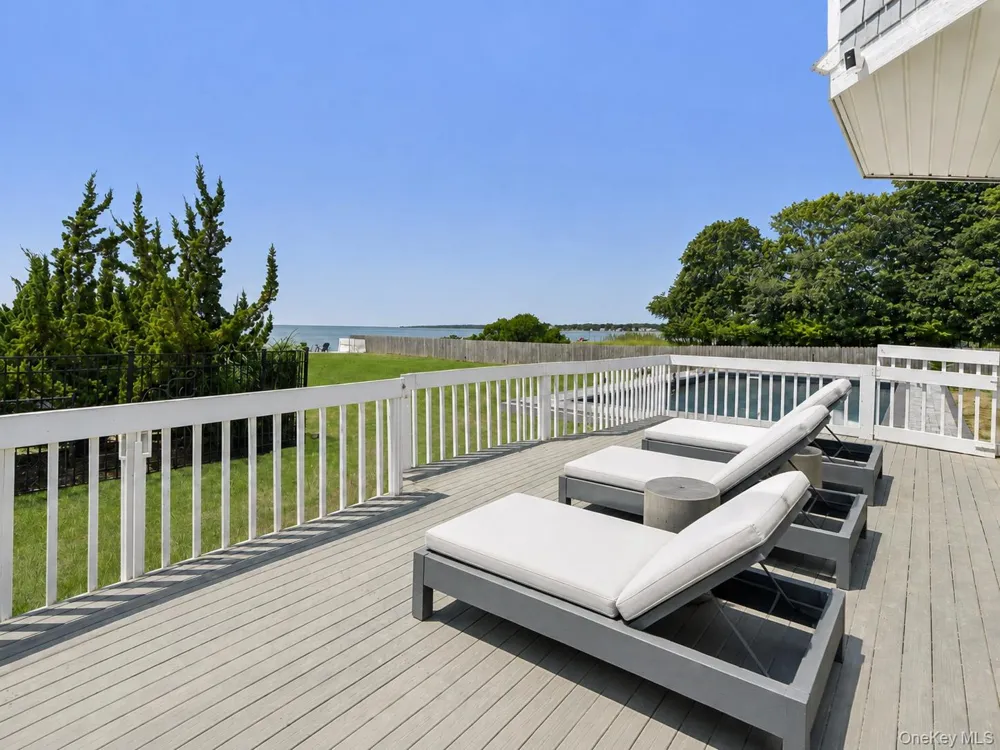 140 Ocean Avenue Center Moriches, NY 11934