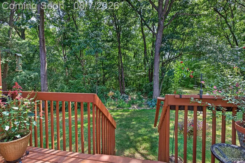 3383 Baldwin Woods Drive Orion Charter Township, MI 48359
