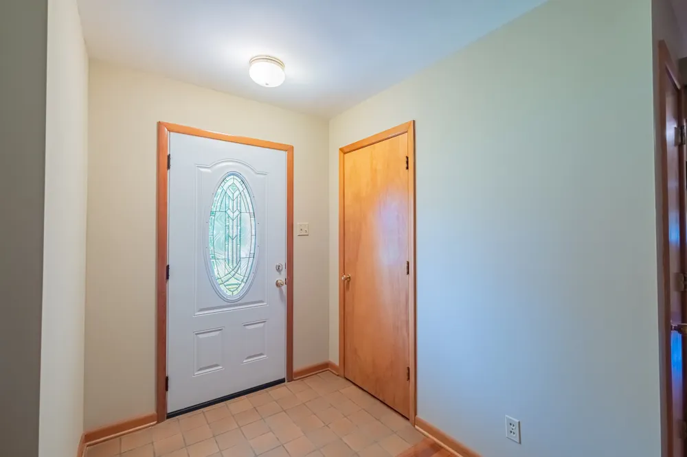1111 Holders Cove Rd Winchester, TN 37398