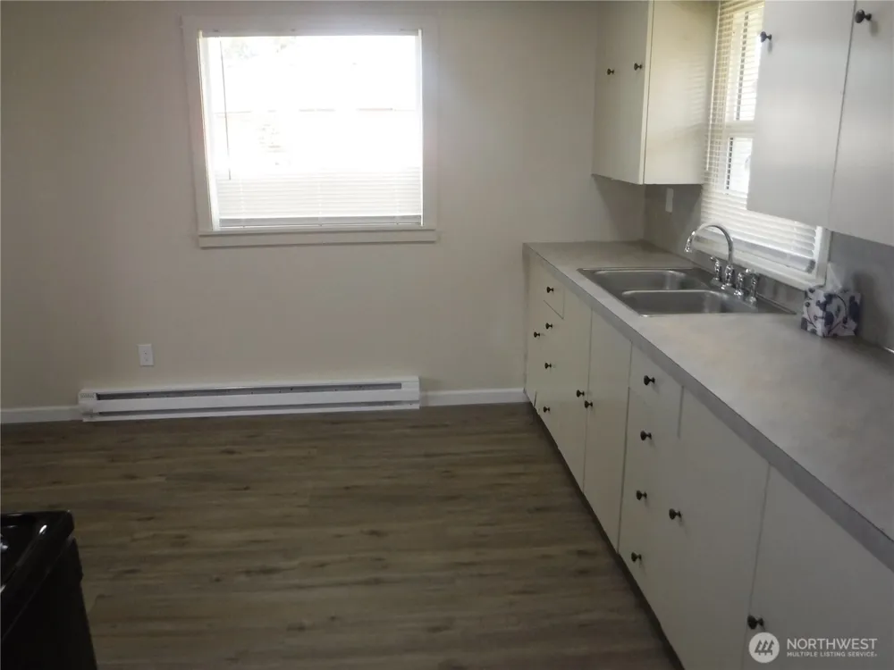 816 Polk Street Aberdeen, WA 98520