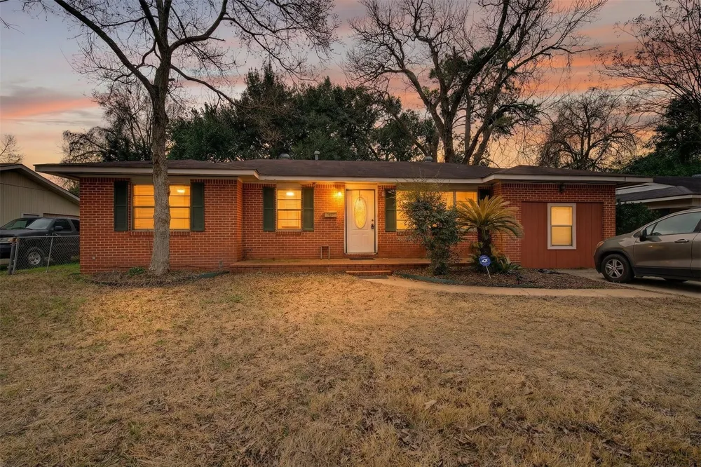 511 Hancock Natchitoches, LA 71457